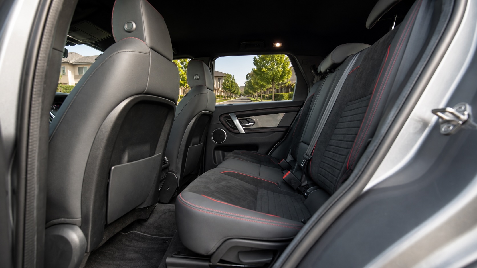2020 Land Rover Discovery Sport SE Review