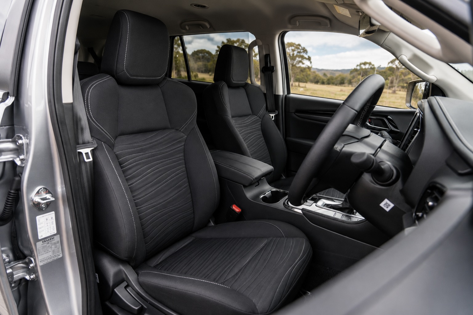 2025 Isuzu MU-X Review