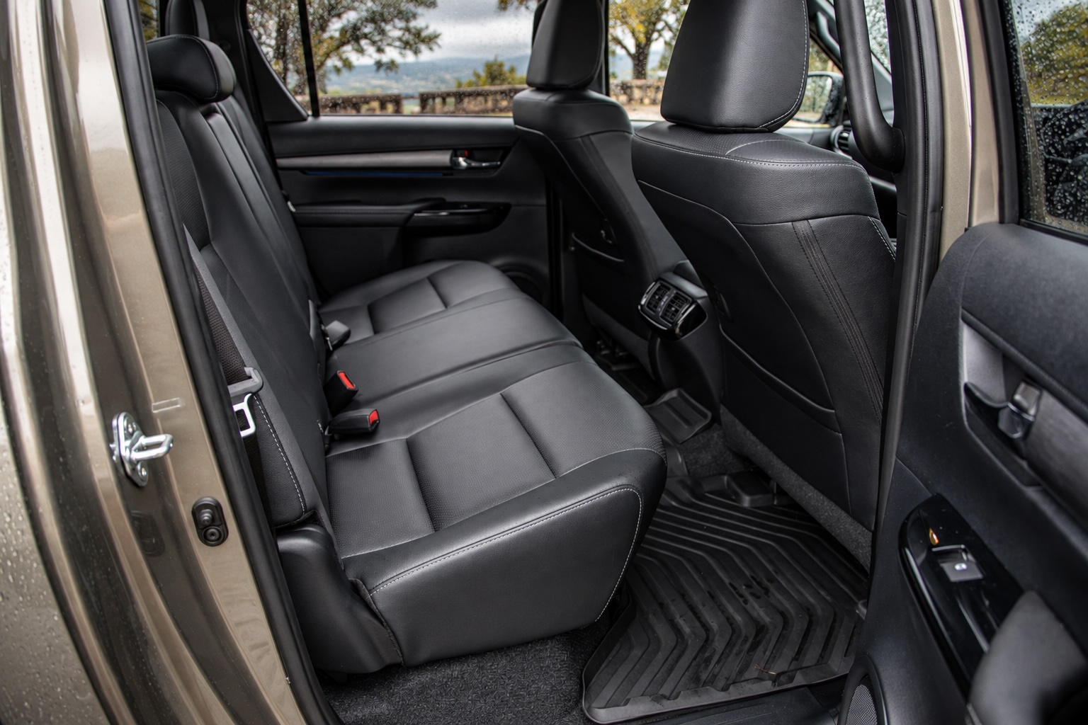 2021 Toyota HiLux Rugged X Review
