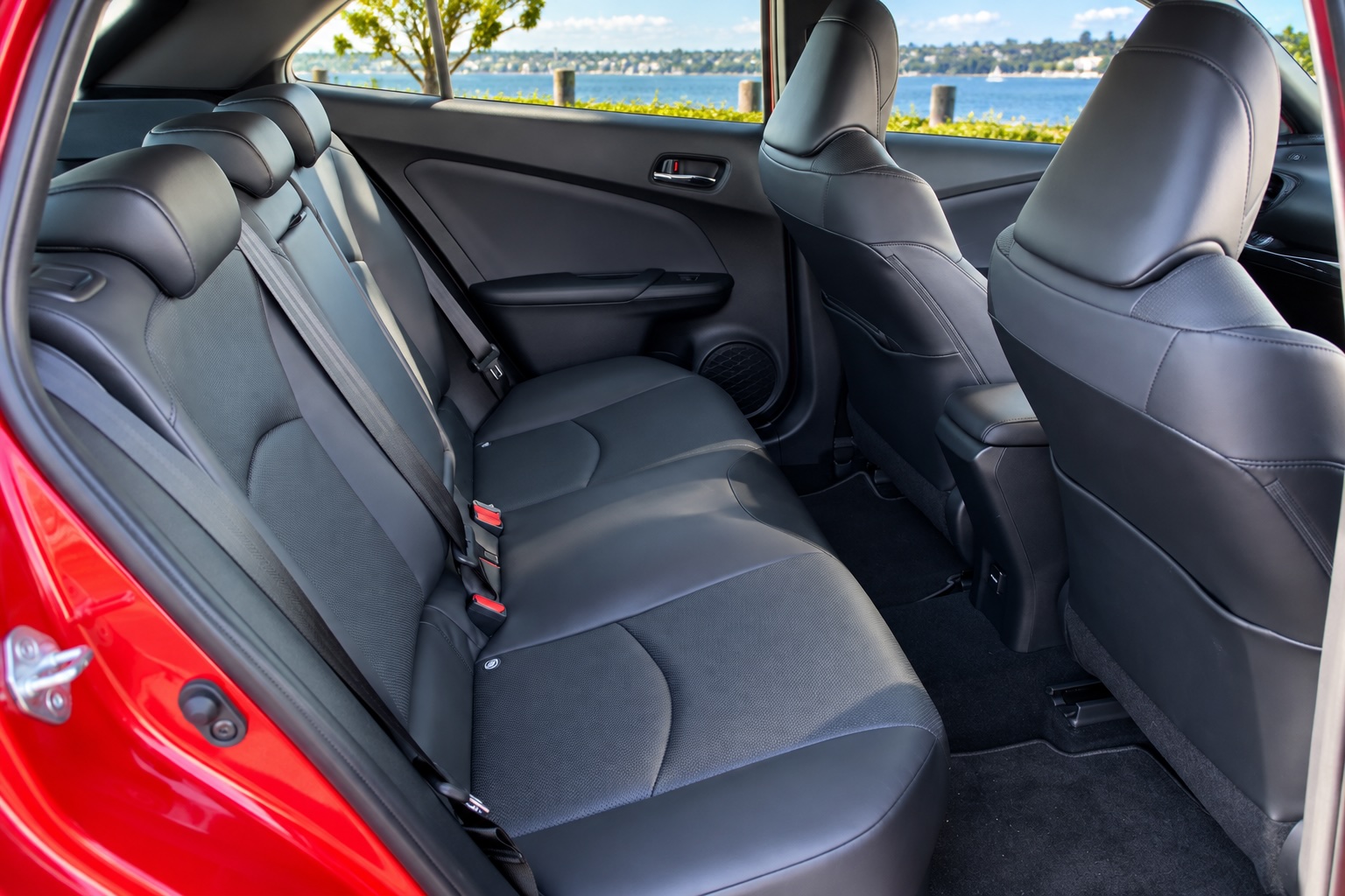 2019 Toyota Prius i-Tech Review