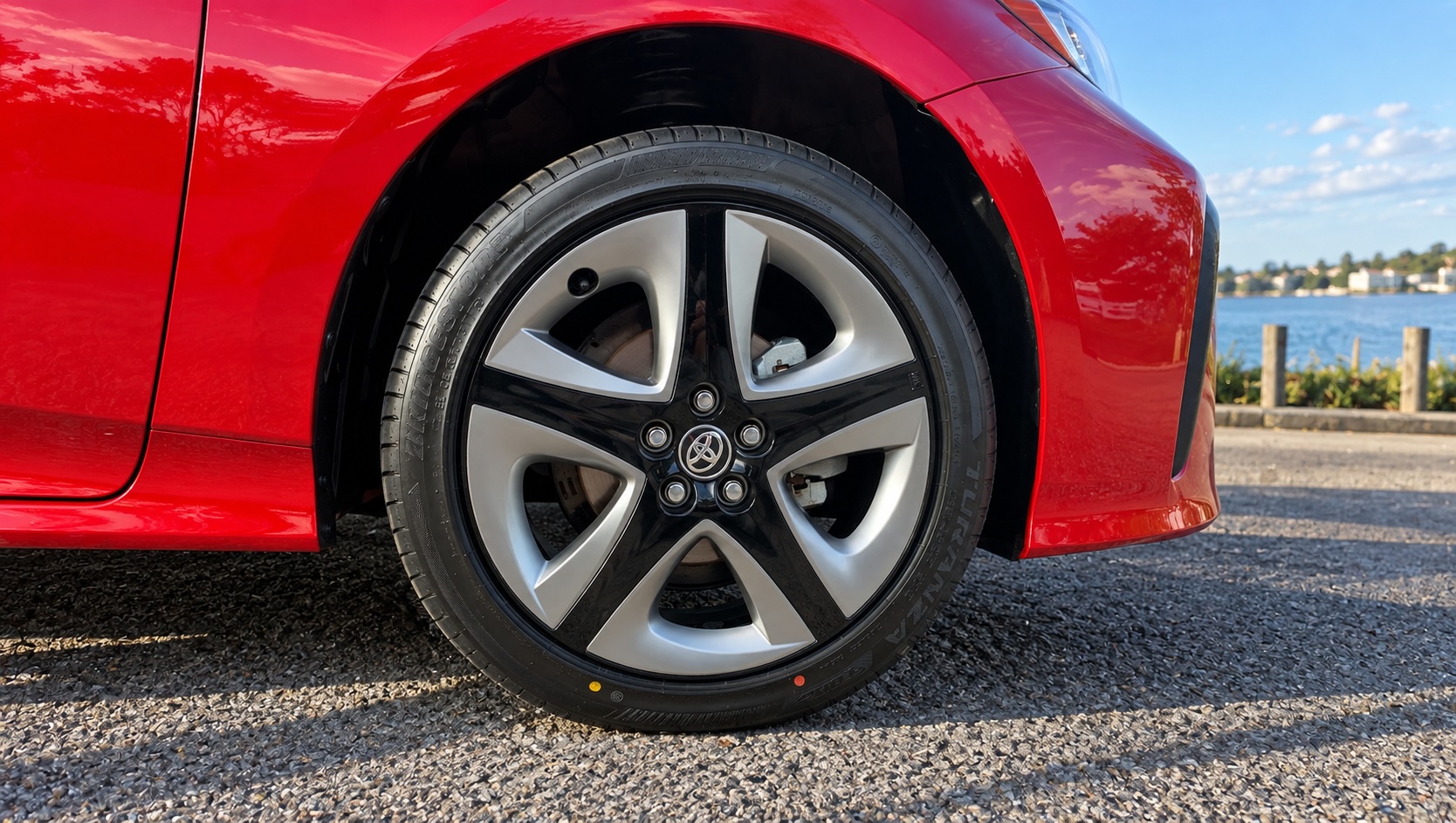 2019 Toyota Prius i-Tech Review