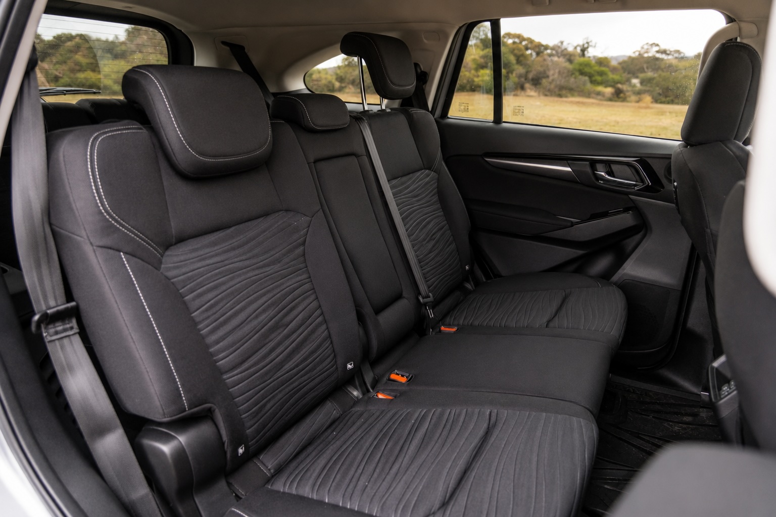 2025 Isuzu MU-X Review