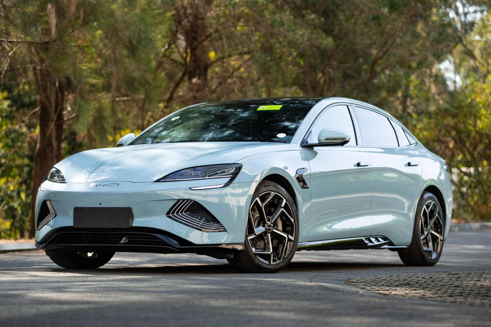 2024 BYD Seal vs Tesla Model 3