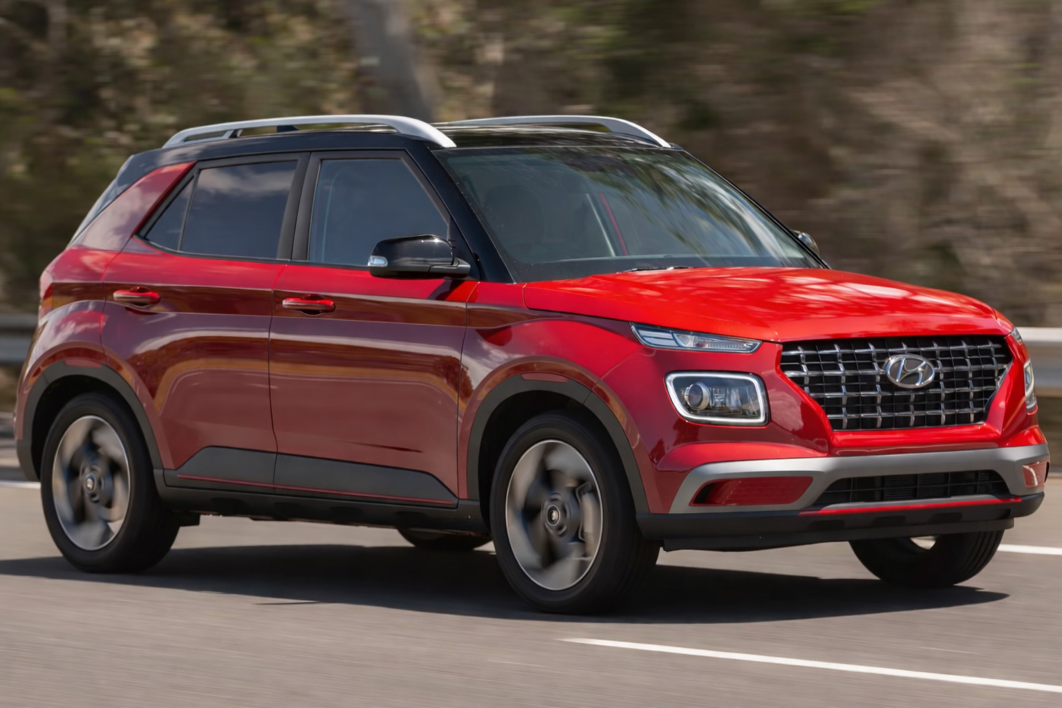 2024 Hyundai Venue Elite vs Kia Sorento GT-Line