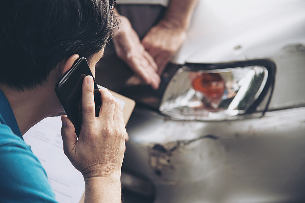 Selling your car when it has minor damage: what you need to know