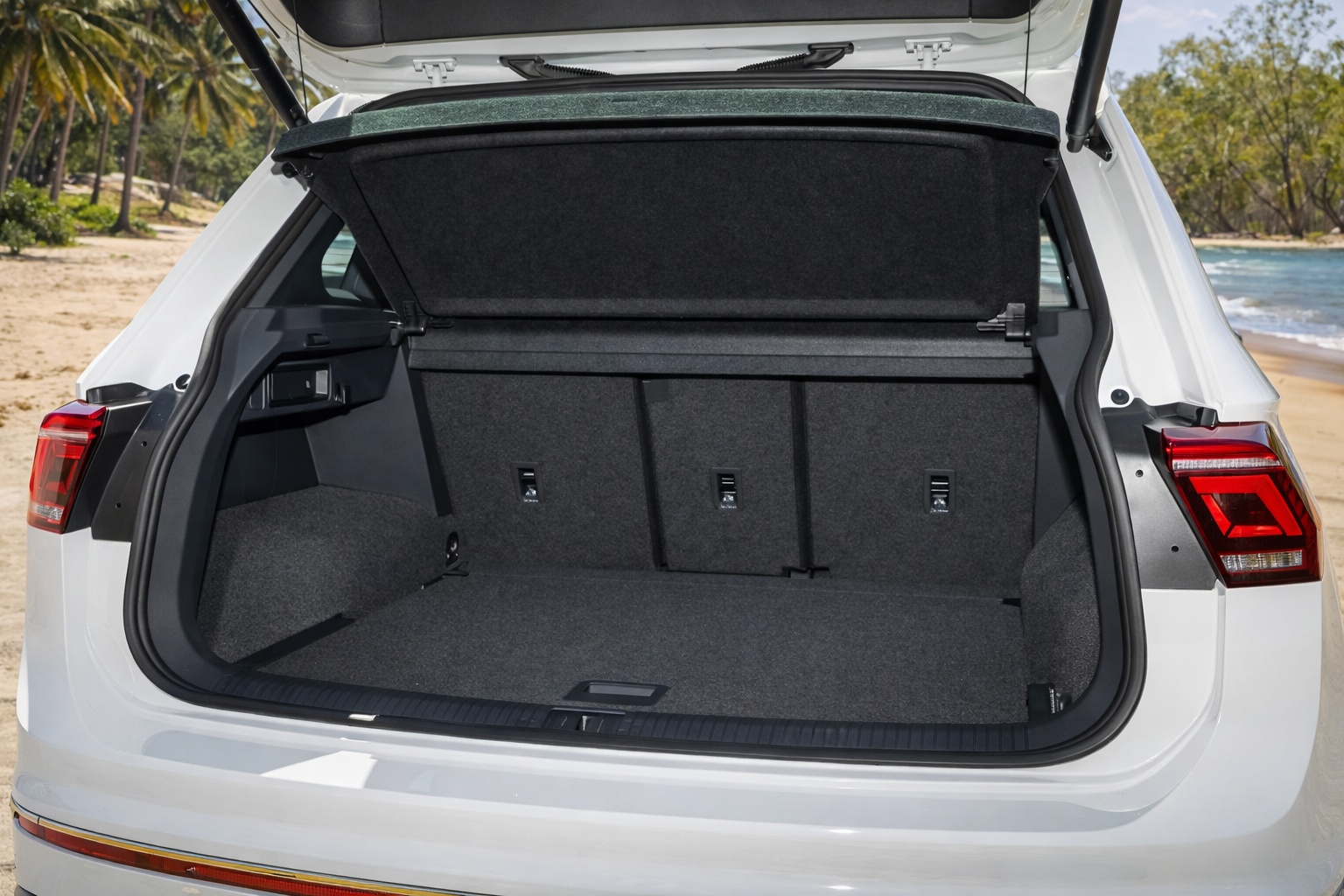 2024 Volkswagen Tiguan 162TSI R-Line