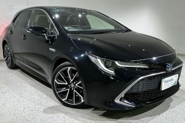 2020 Toyota Corolla ZR Hybrid
