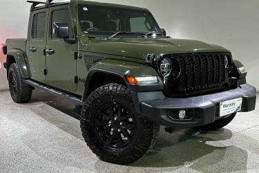 2022 Jeep Gladiator Night Eagle