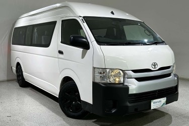 2016 Toyota Hiace Commuter