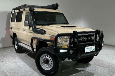 2023 Toyota Landcruiser GXL Troopcarrier