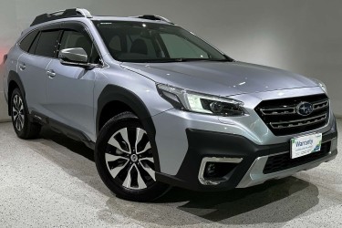 2023 Subaru Outback AWD Touring XT