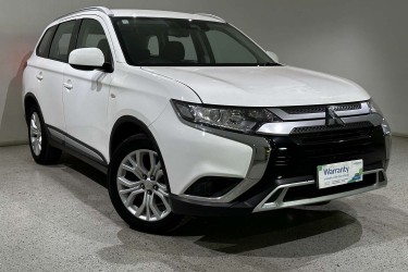 2020 Mitsubishi Outlander ES