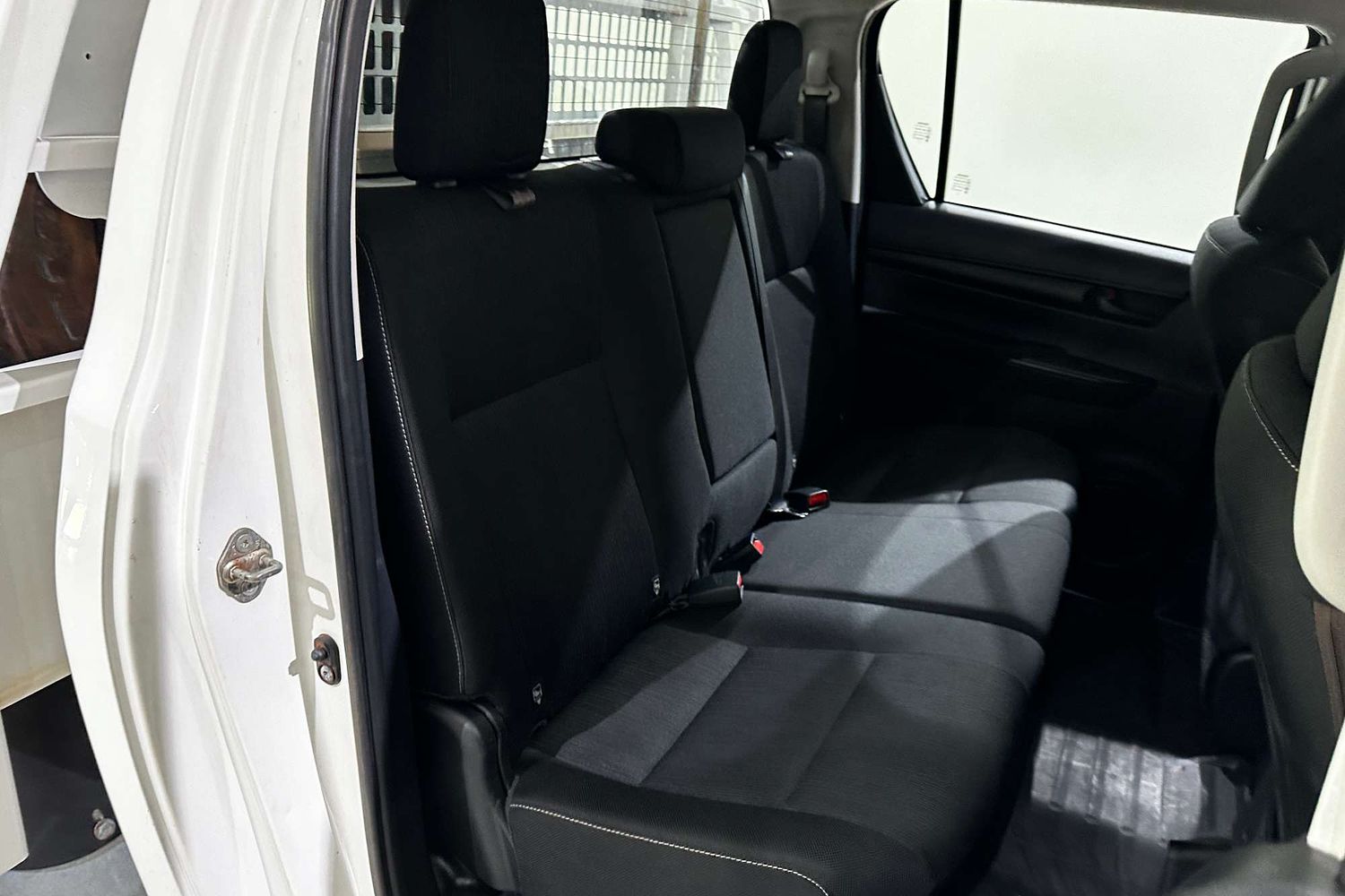 Used 2022 Toyota Hilux SR For Sale ID60855 Cars4us