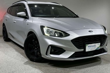 2020 Ford Focus ST-Line