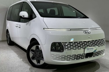 2023 Hyundai STARIA 
