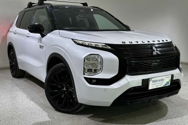 2024 Mitsubishi Outlander PHEV GSR