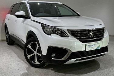 2018 Peugeot 5008 Allure