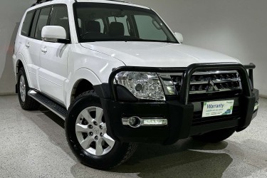 2019 Mitsubishi Pajero GLX