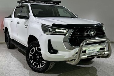 2021 Toyota Hilux SR5