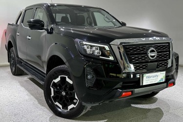 2022 Nissan Navara ST-X