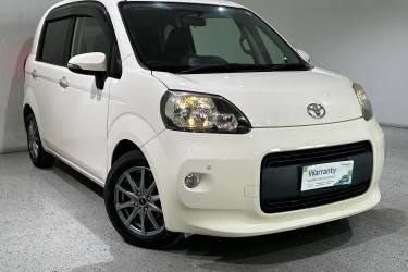 2014 Toyota porte 