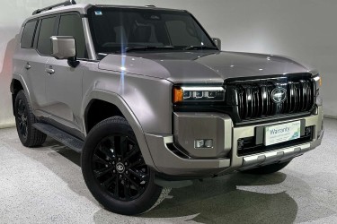 2025 Toyota Landcruiser Prado VX