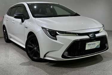 2020 Toyota Corolla Touring WxB Hybrid