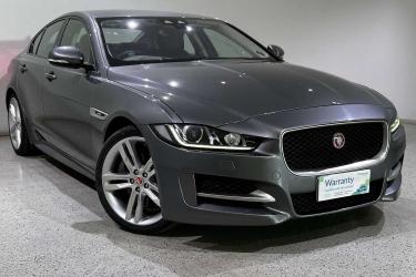 2016 Jaguar XE 25t R-Sport