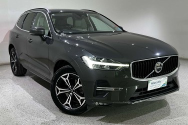 2021 Volvo XC60 B5 Momentum