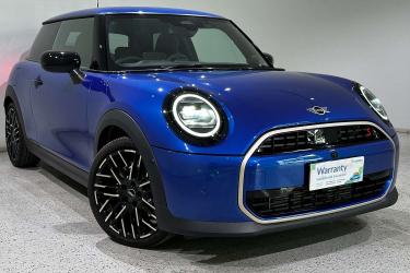 2024 MINI Cooper S Favoured