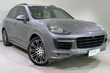 2016 Porsche Cayenne GTS