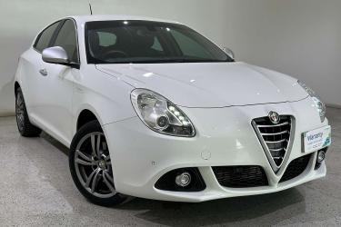 2015 Alfa Romeo Giulietta Distinctive