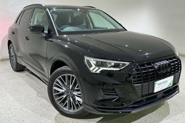 2024 Audi Q3 35 TFSI Dynamic Black