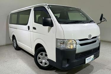 2020 Toyota Hiace DX