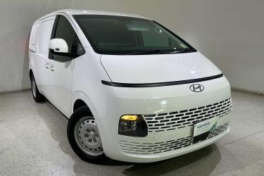 2022 Hyundai STARIA LOAD 