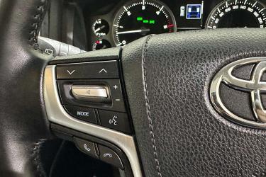 2020 Toyota Landcruiser VX