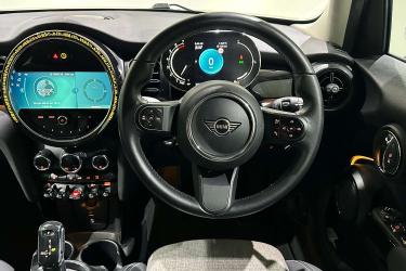 2022 MINI Hatch Cooper Classic
