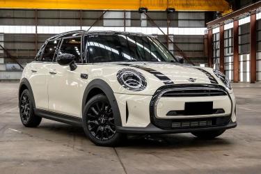 2022 MINI Hatch Cooper Classic