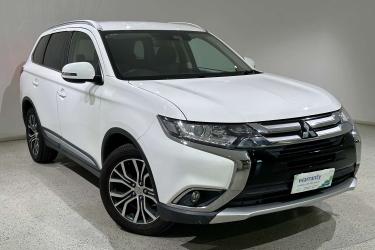 2018 Mitsubishi Outlander LS