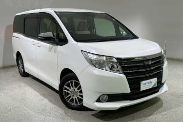 2017 Toyota Noah 