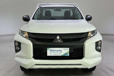 2022 Mitsubishi Triton GLX