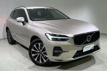 2024 Volvo XC60 Plus B5