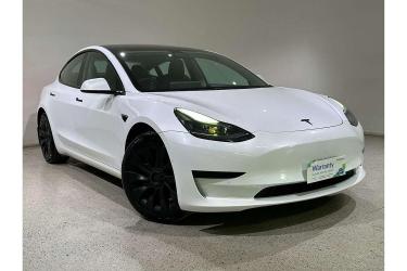 2022 Tesla Model 3 Rear-Wheel Drive