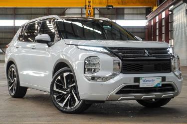2021 Mitsubishi Outlander Exceed Tourer