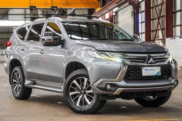 2015 Mitsubishi Pajero Sport Exceed