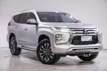 2022 Mitsubishi Pajero Sport GLS