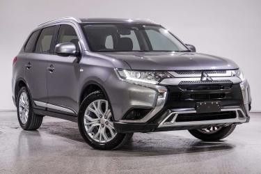 2020 Mitsubishi Outlander ES