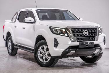 2021 Nissan Navara ST