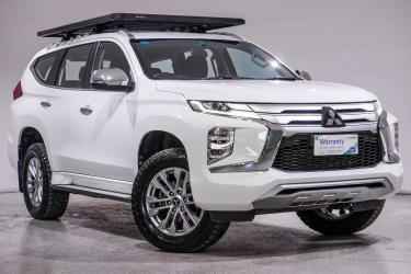 2021 Mitsubishi Pajero Sport GLX