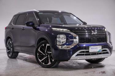 2022 Mitsubishi Outlander Exceed